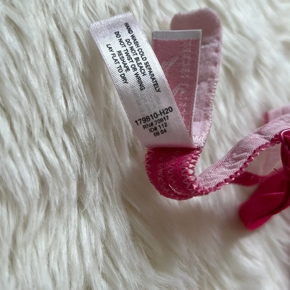 Victoria’s Secret Angels Bra - Picture 7 of 7